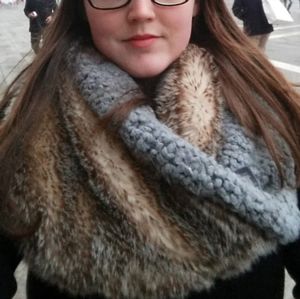 Aerie Infinity Faux Fur Scarf - Picture 4 of 5